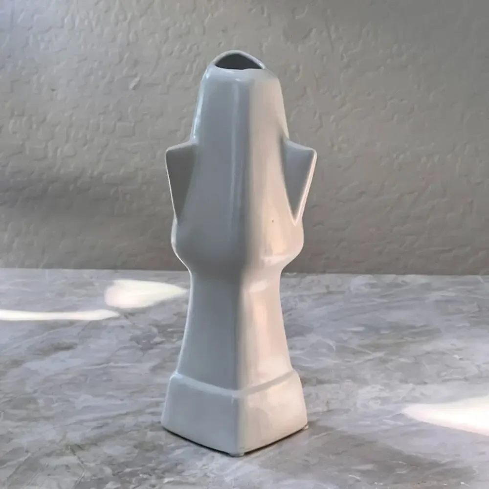 Mikasa Male Ceramic Face Abstract Vase Modern Art Flower Pot 10.5